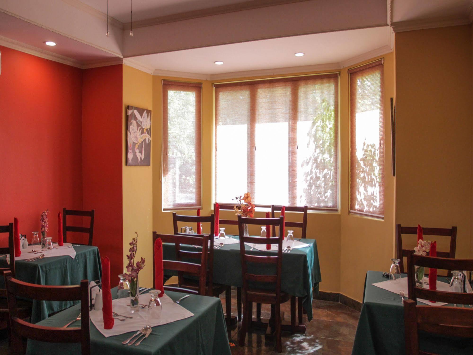 L'Orchidee Boutique Hotel Port of Spain Экстерьер фото